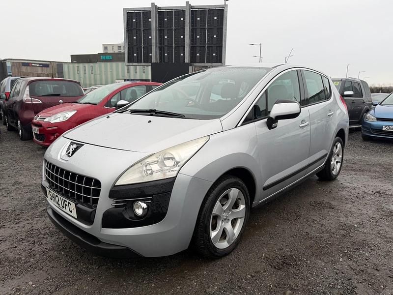 Second-hand Peugeot 3008 Active 2012 Argintiu Break