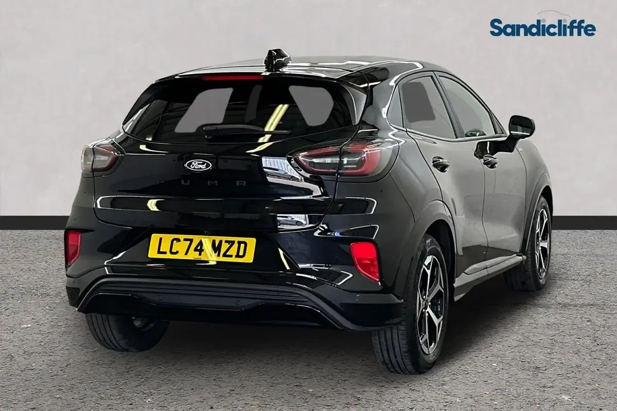 Używany Ford Puma 125 KM (91 kW) 2024 Czarny SUV