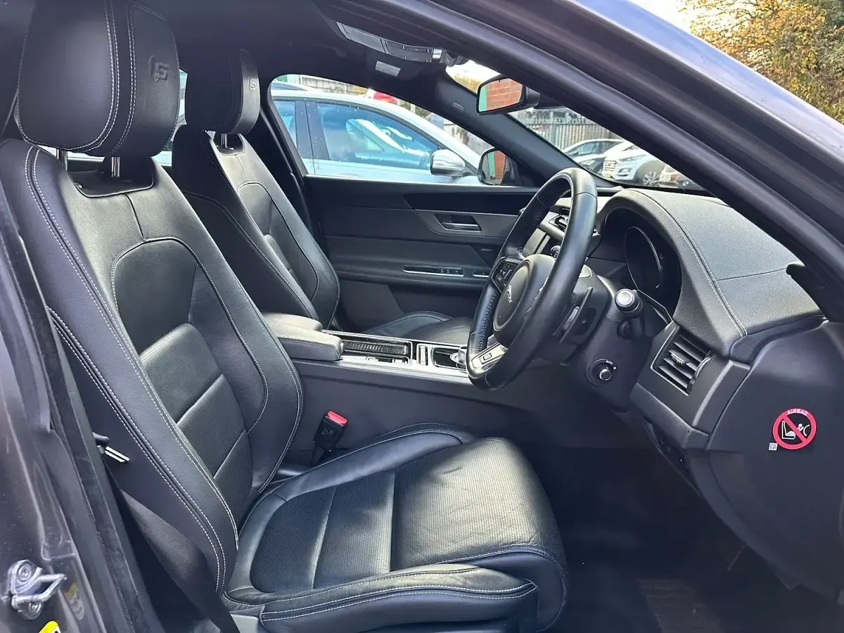 Used Jaguar XF S 300 HP (220 kW) 2016 Grey Sedan