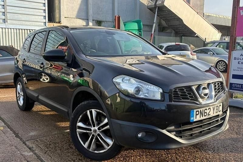 Black Used 2012 Nissan Qashqai +2 Acenta SUV | £3,500 (Fair price) - Image 1/1
