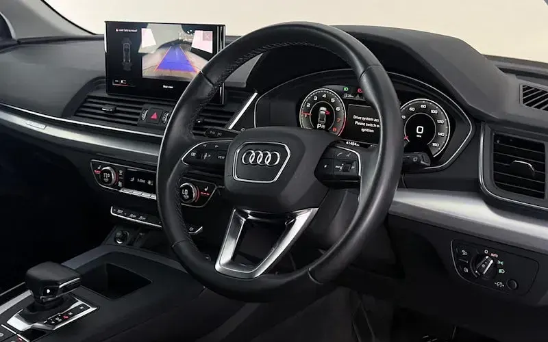 Used Audi Q5 Sport 265 HP (194 kW) 2024 SUV