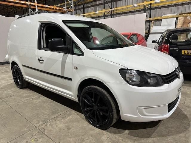 Used VW Caddy Startline 75 HP (55 kW) 2013 White MPV