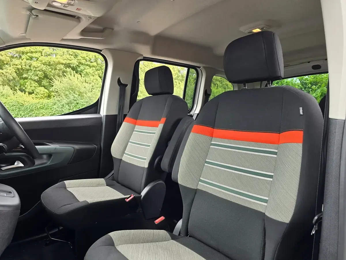 Used Citroën e-Berlingo XTR 100 kW (136 HP) 2023 White MPV