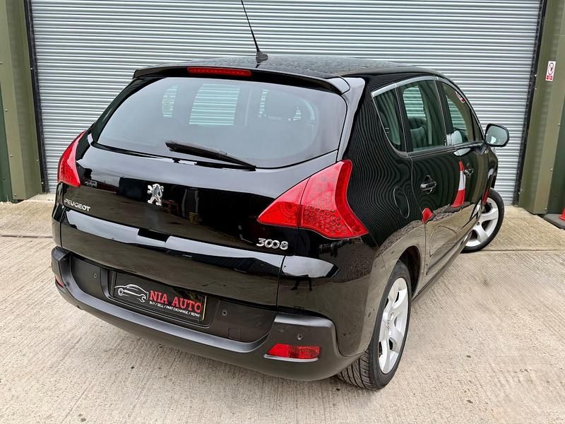 Second-hand Peugeot 3008 Active 2012 Negru Break