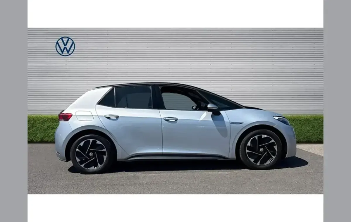 Used VW ID.3 Pro Performance 150 kW (204 HP) 2020 Silver Hatchback