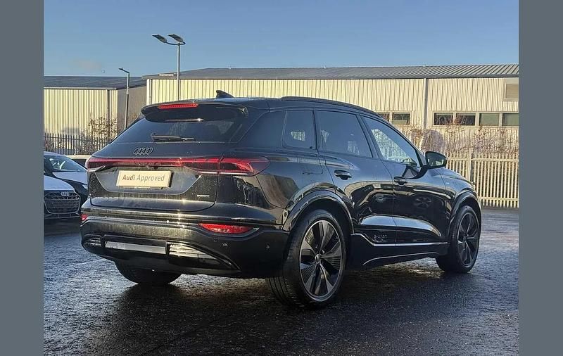 Used Audi Q6 e-tron Advanced 284 kW (387 HP) 2025 Black SUV