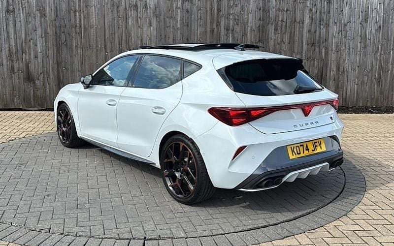 White New 2025 Cupra Leon VZ3 Hatchback | £32,599 (Fair price) - Image 1/4
