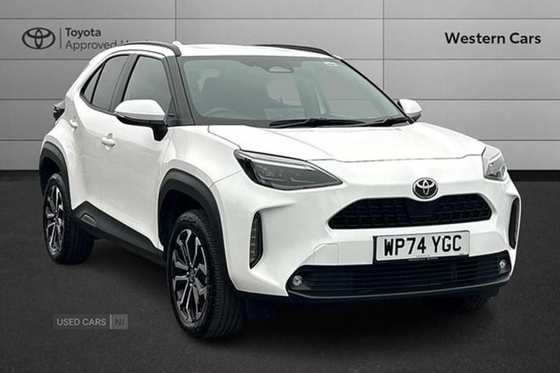 Used Toyota Yaris Hybrid Design 116 HP (85 kW) 2025 SUV