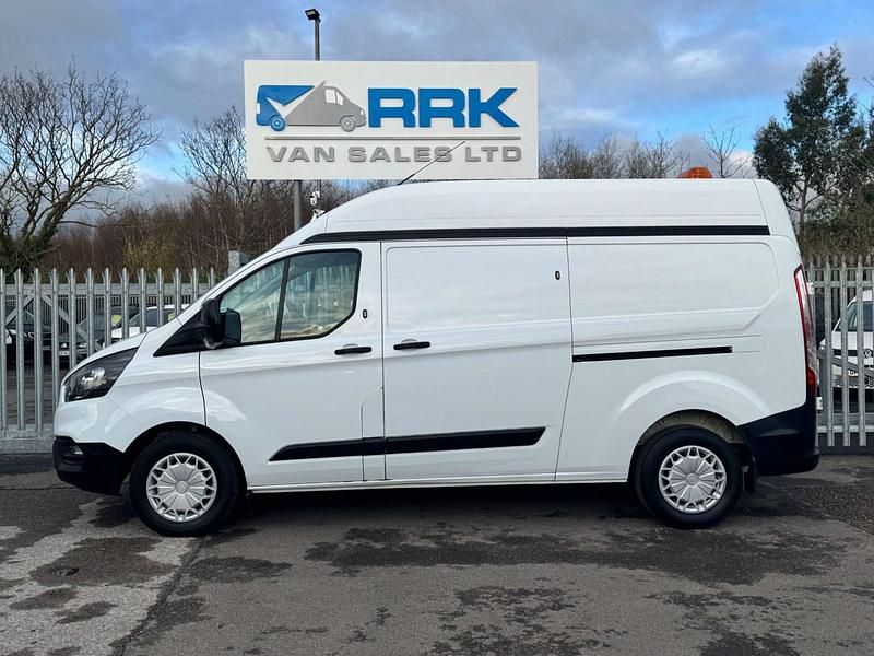 Used Ford Transit Custom 130 HP (95 kW) 2021 White Van