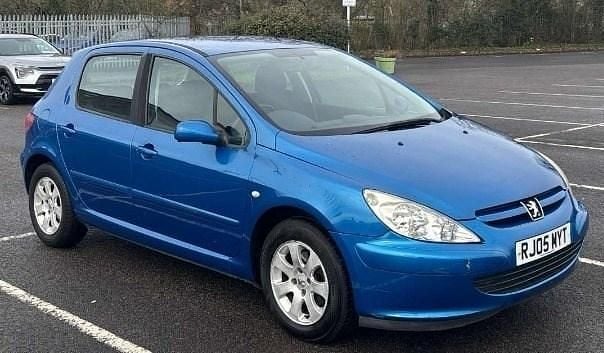 Used Peugeot 307 S 109 HP (80 kW) 2005 Blue Hatchback