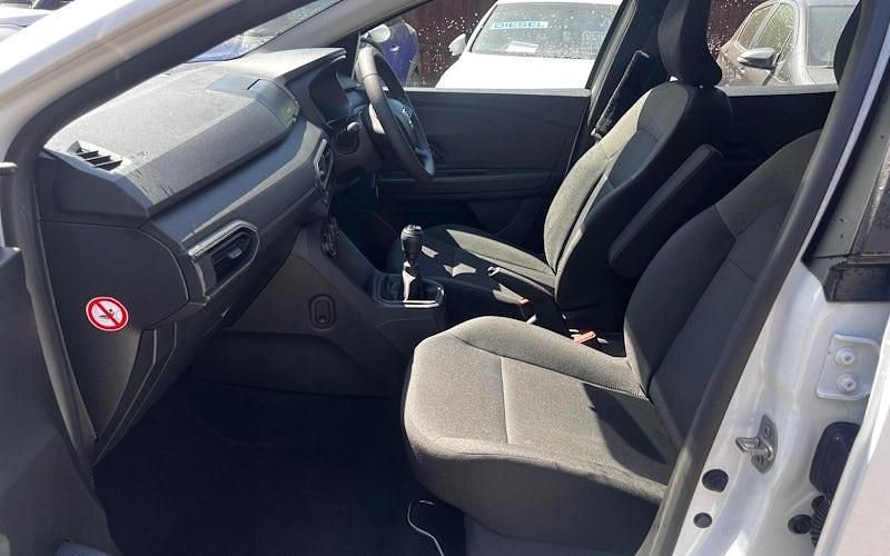Used Dacia Sandero Essentiel 101 HP (74 kW) 2022 Hatchback