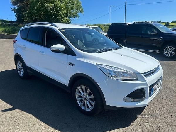 White Used 2016 Ford Kuga Titanium SUV | £7,495 (Good price) - Image 1/4
