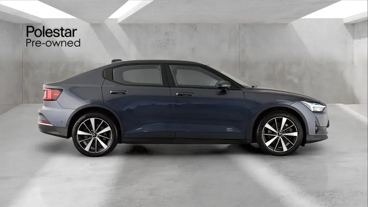 Used Polestar 2 Long Range Dual motor 300 kW (408 HP) 2021 Midnight Hatchback