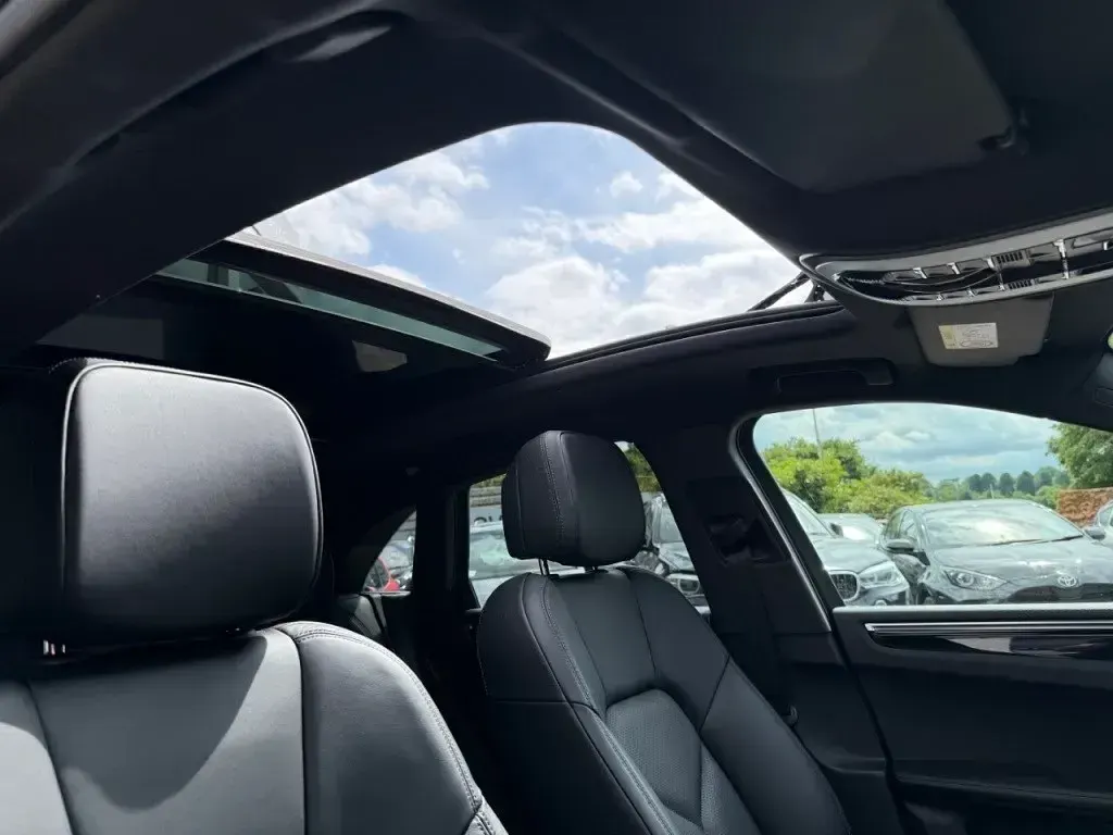 Usado Porsche Macan S 2024 Azul SUV