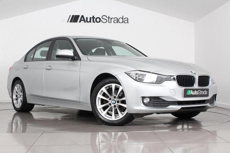 Silver Used 2012 BMW 318 Sedan | £4,249 (Fair price) - Image 1/2