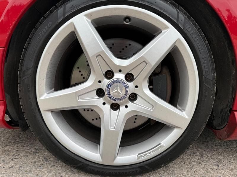 Used Mercedes SLK250 AMG 2014 Red Cabriolet