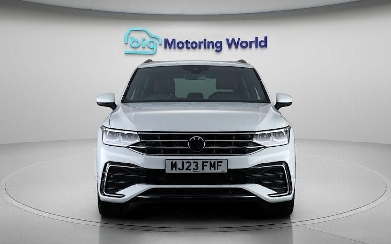 Used VW Tiguan R-line 150 HP (110 kW) 2023 White SUV