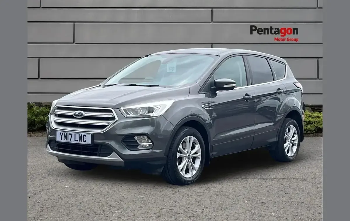 Used Ford Kuga Titanium 120 HP (88 kW) 2017 Grey SUV