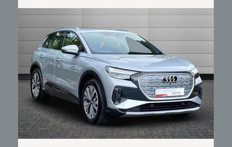 Silver Used 2024 Audi Q4 e-tron Sport SUV | £28,050 (Good price) - Image 1/4