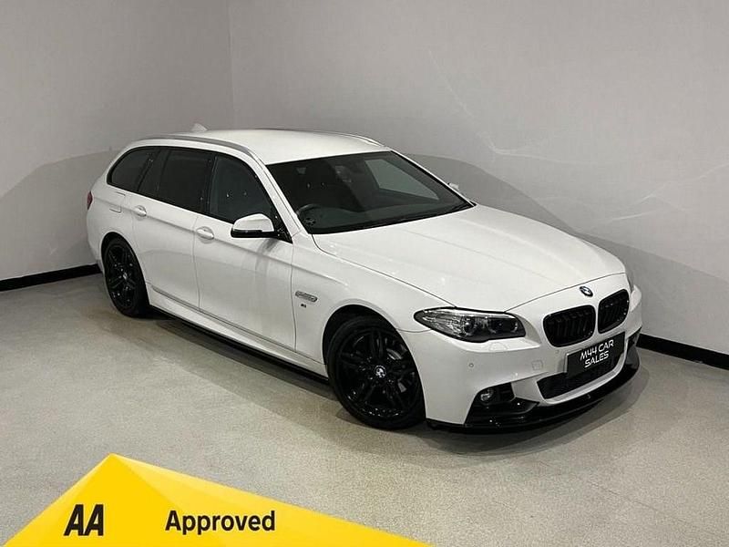 White Used 2013 BMW 520 M Sport Estate | £10,000 (Expensive) - Image 1/3