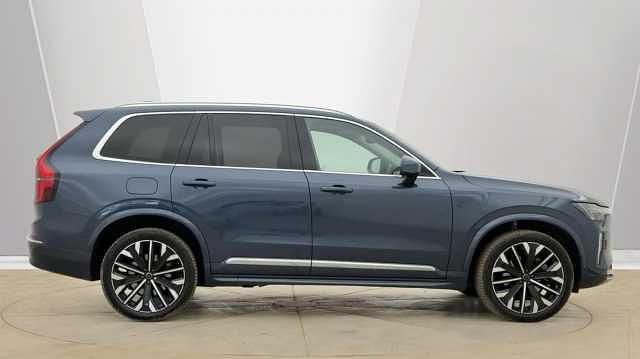 Used Volvo XC90 Ultra 247 HP (181 kW) 2025 SUV