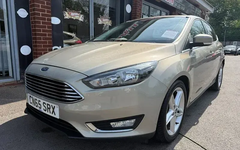 Begagnad Ford Focus Titanium 125 HK (91 kW) 2017 Halvkombi