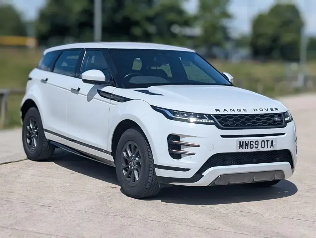 Used Land Rover Range Rover evoque R-Dynamic 2019 White SUV