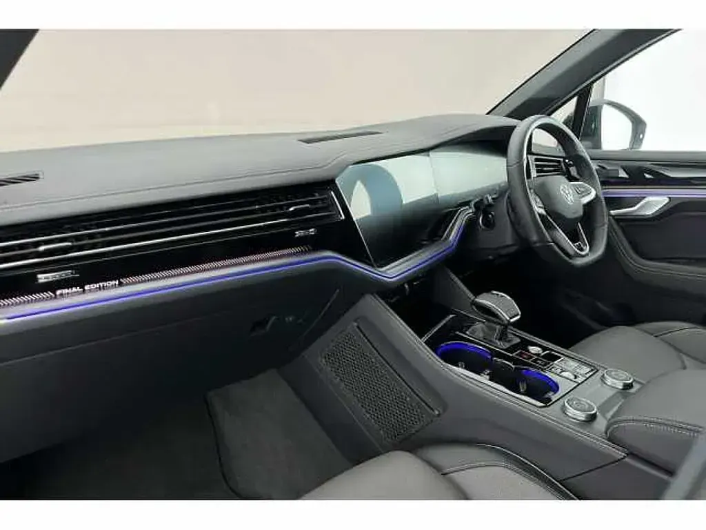 Used VW Touareg 286 HP (210 kW) 2026 SUV