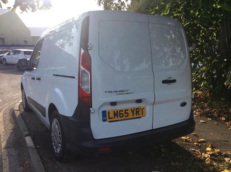 Used Ford Transit Connect 100 HP (73 kW) 2016 White MPV