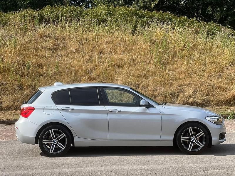Used BMW 118 Sport Line 2017 Silver Hatchback