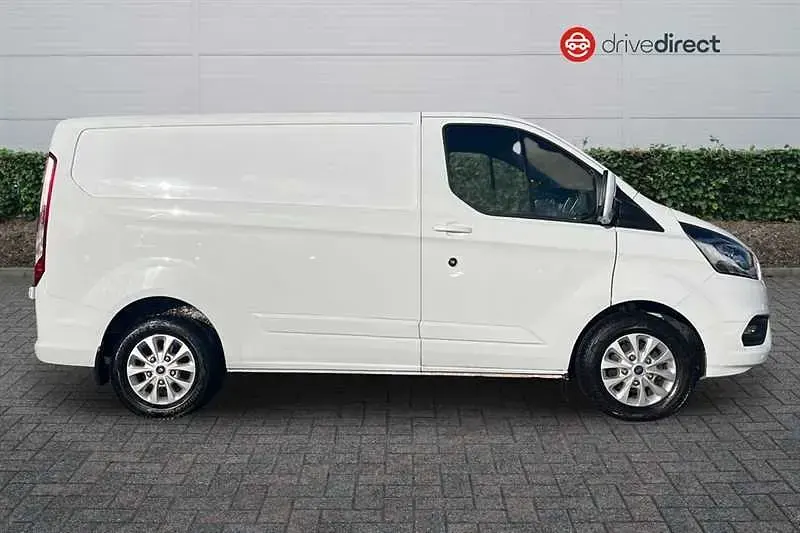 Used Ford Transit Custom Limited 130 HP (95 kW) 2023 White Van