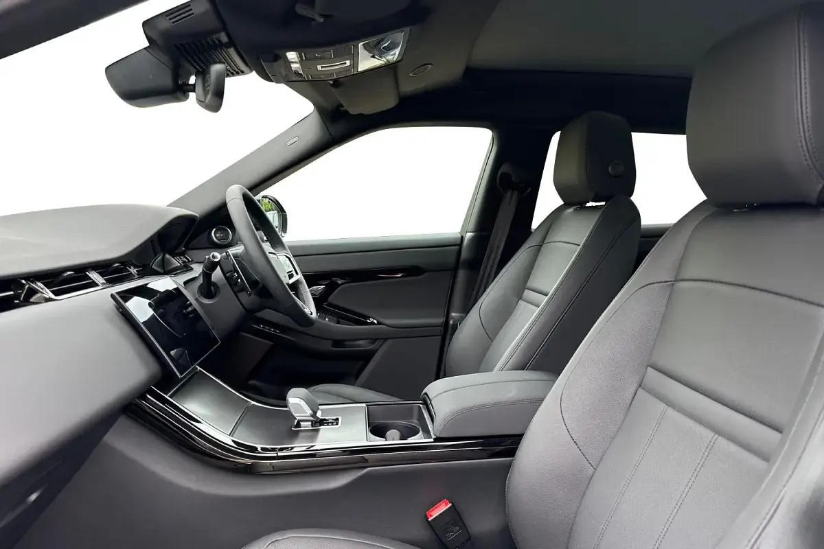 New Land Rover Range Rover evoque S 2026 Silver SUV