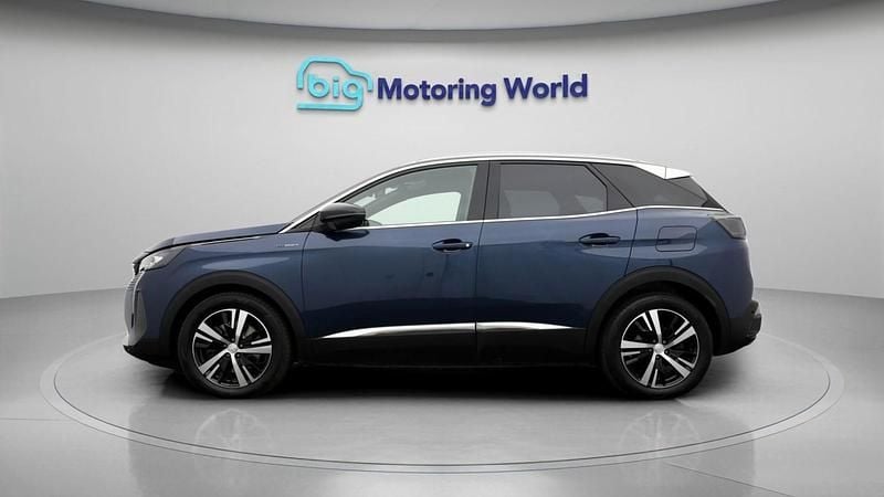 Used Peugeot 3008 GT 300 HP (220 kW) 2022 Blue Hatchback