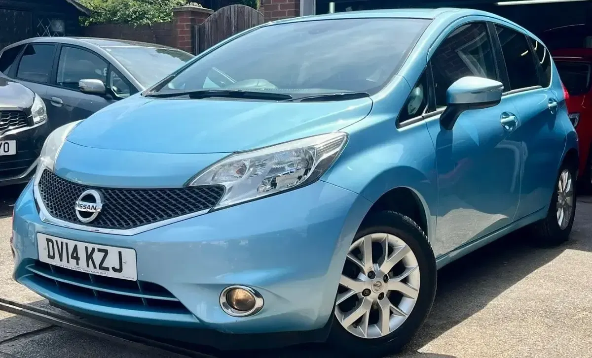 Used Nissan Note Acenta Premium 2014 Blue Hatchback