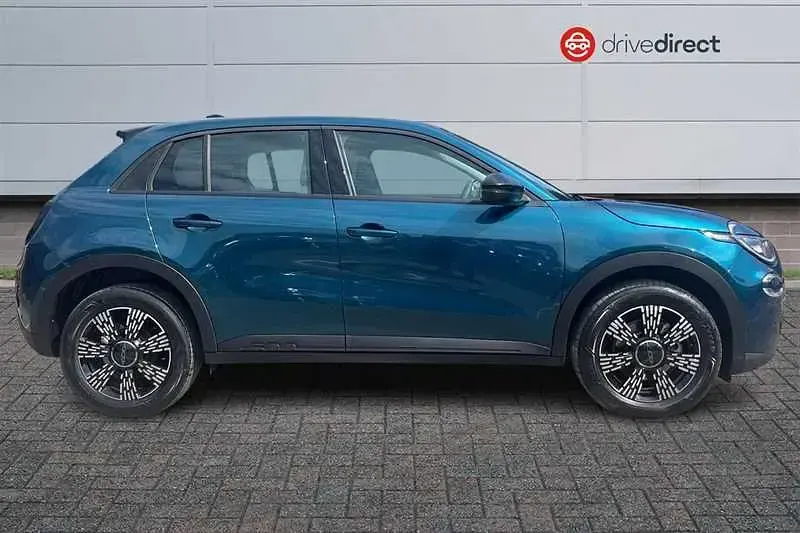 New Fiat 600 Icon 100 HP (73 kW) 2026 Green SUV
