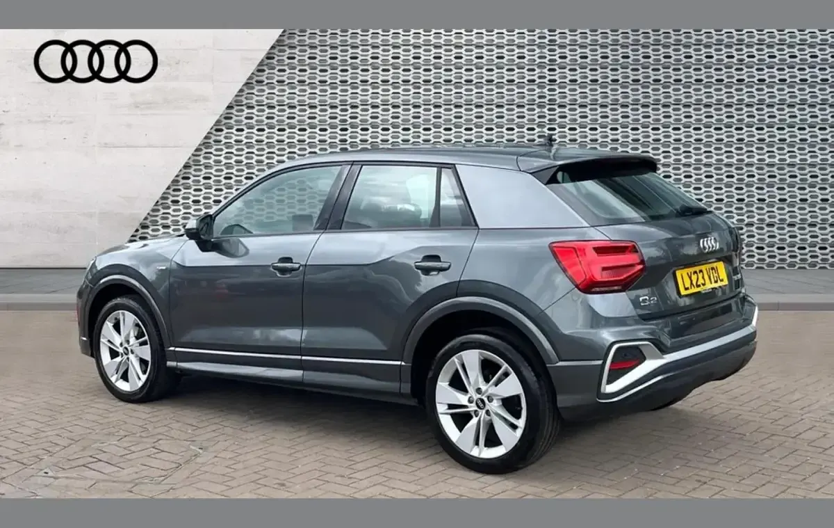 Used Audi Q2 S-Line 147 HP (108 kW) 2023 Grey SUV