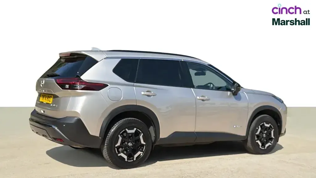 Used Nissan X-Trail 204 HP (150 kW) 2024 Silver SUV