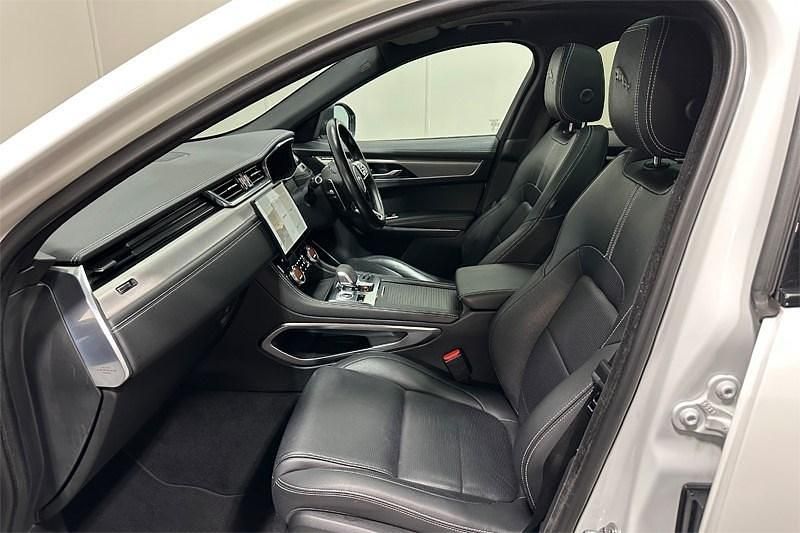 Used Jaguar F-Pace R-Dynamic 201 HP (147 kW) 2022 White SUV