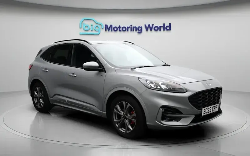 Used Ford Kuga ST-Line 225 HP (165 kW) 2023 Silver SUV