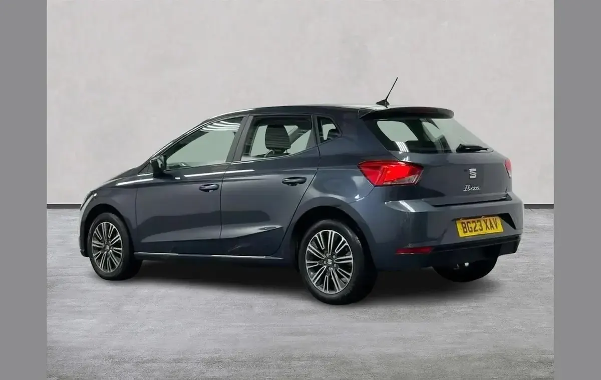 Used Seat Ibiza SE Technology 80 HP (58 kW) 2023 Grey Hatchback