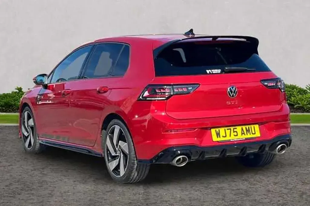 Used VW Golf VIII GTI 300 HP (220 kW) 2025 Red Hatchback