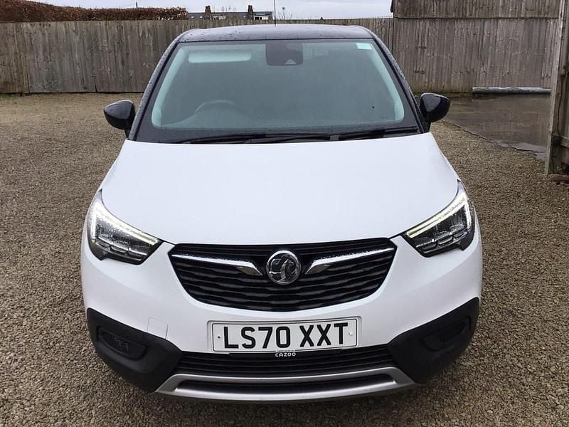 Used Vauxhall Crossland X 130 HP (95 kW) 2020 White SUV