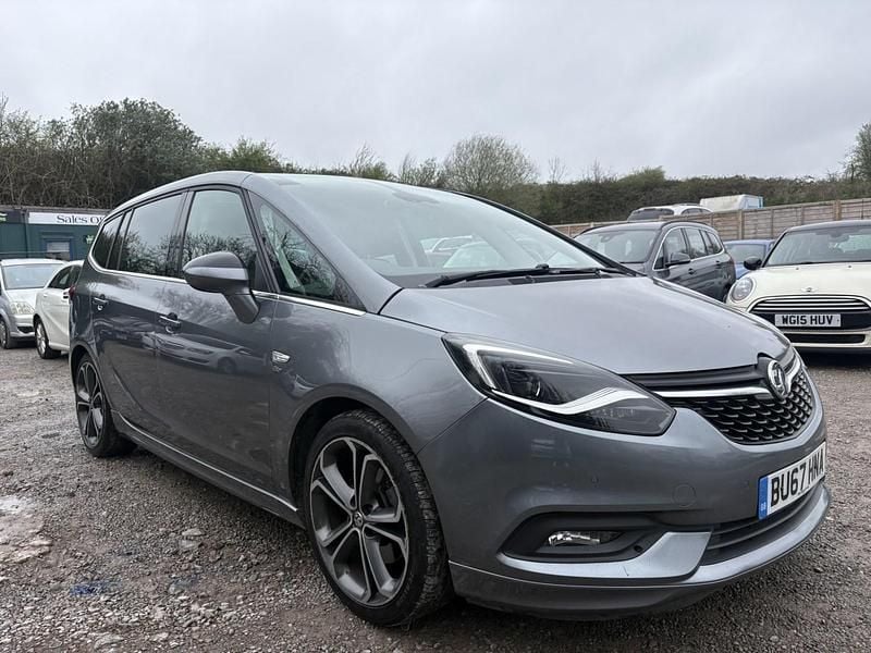 Used Vauxhall Zafira Elite 170 HP (125 kW) 2017 Grey MPV