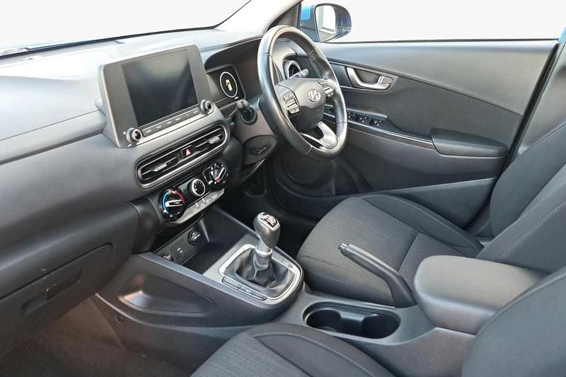 Used Hyundai Kona SE 118 HP (86 kW) 2021 Blue SUV