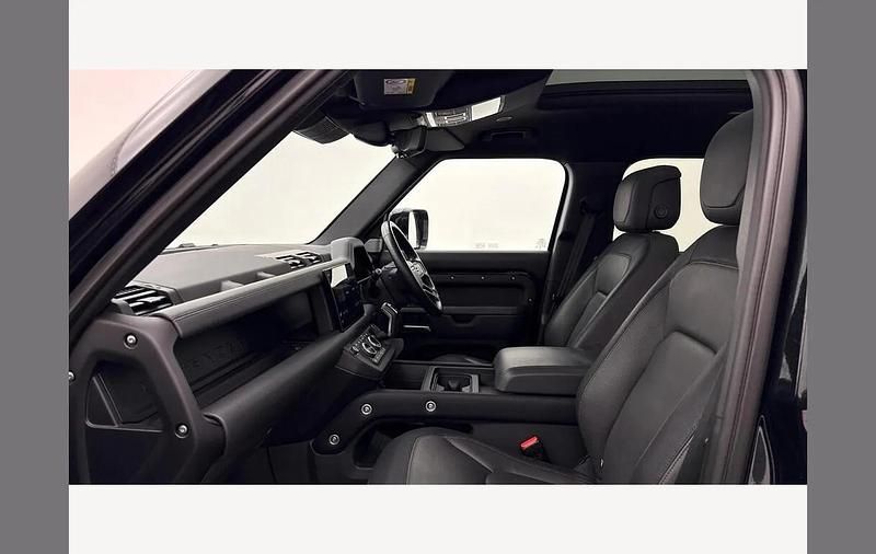 Used Land Rover Defender 296 HP (217 kW) 2023 Black SUV