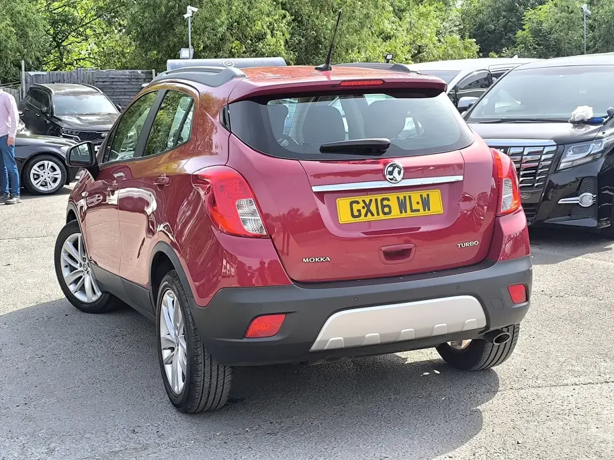 Begagnad Vauxhall Mokka 140 HK (102 kW) 2016 Röd SUV