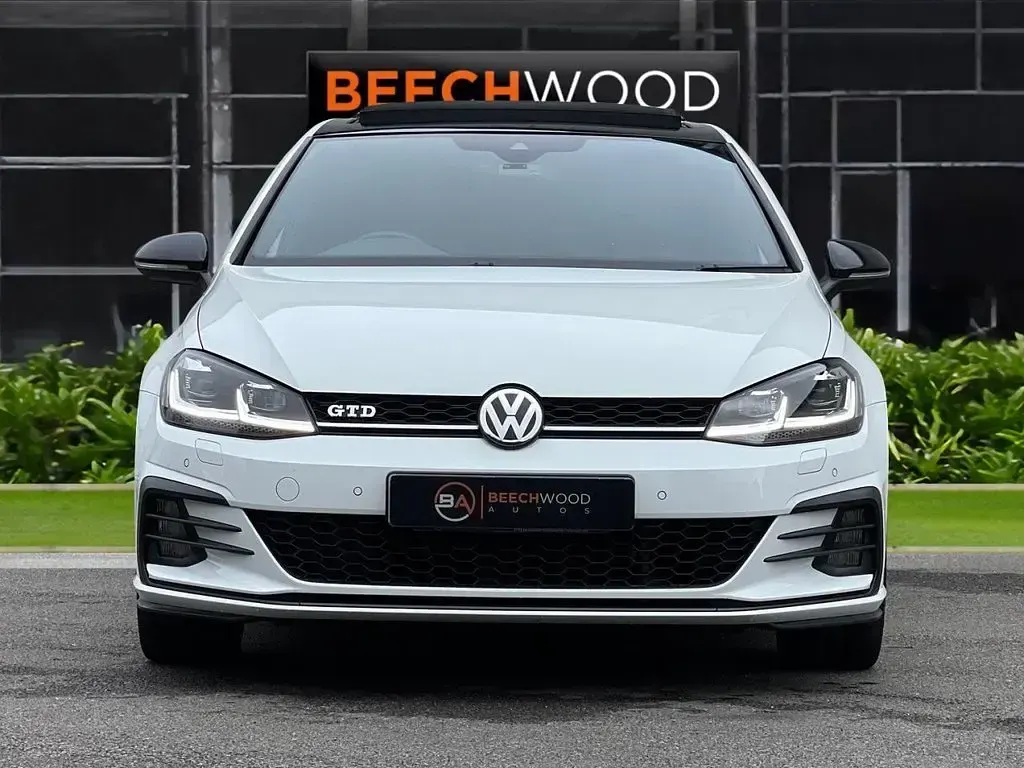Used VW Golf VII GTD 184 HP (135 kW) 2019 White Hatchback