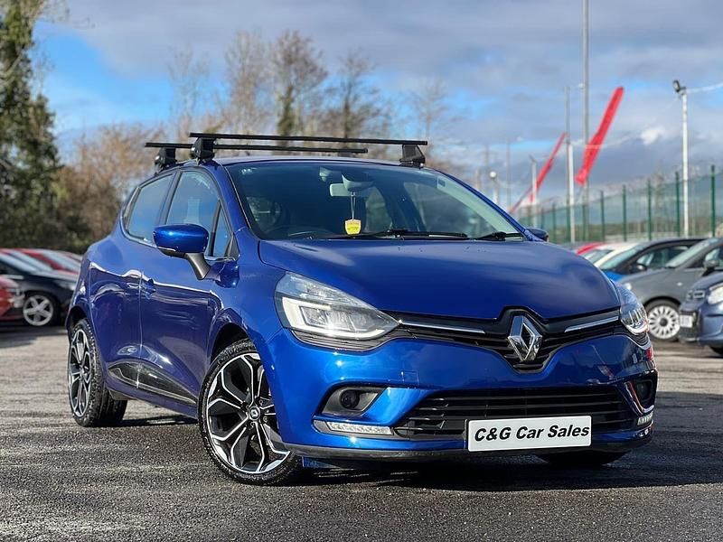 Blue Used 2017 Renault Clio IV Dynamique Hatchback | £4,495 (Good price) - Image 1/4