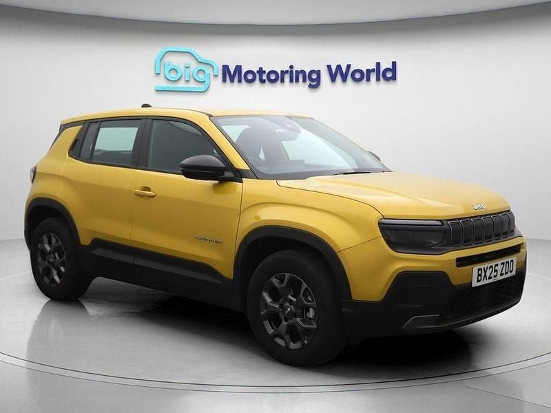 Yellow Used 2025 Jeep Avenger Longitude SUV | £17,300 (Super price) - Image 1/4