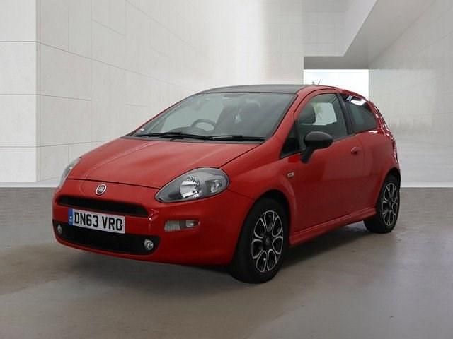 Used Fiat Punto S 77 HP (56 kW) 2013 Hatchback